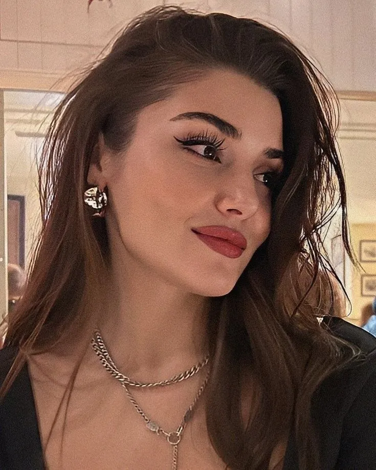 ханде эрчел — UA news