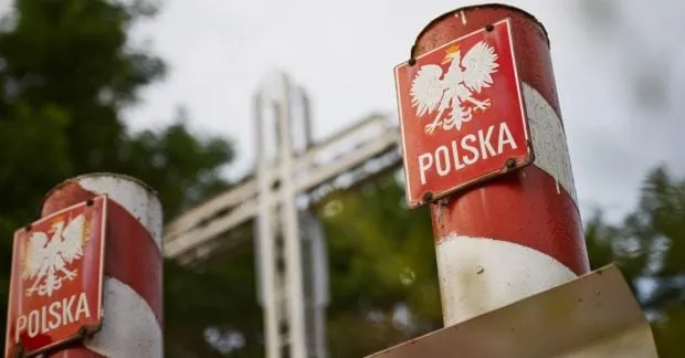 польща закриває повітряний простір — UA news